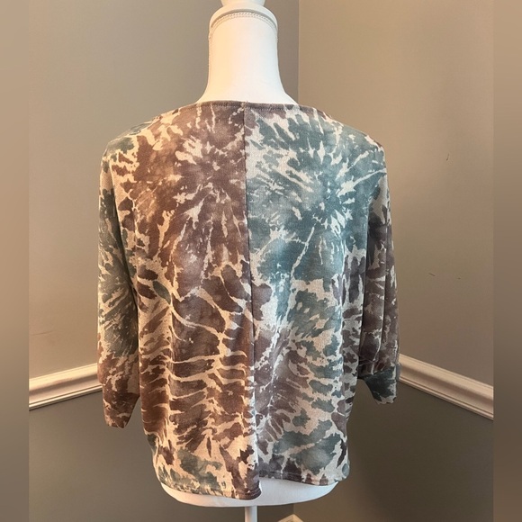 Gilli Tie Dye Short Sleeve Lounge Top Size Small – Oversized Fit - Picture 5 of 7